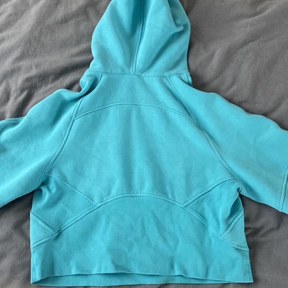 Lululemon scuba hooded half zip - Picture 4 of 5